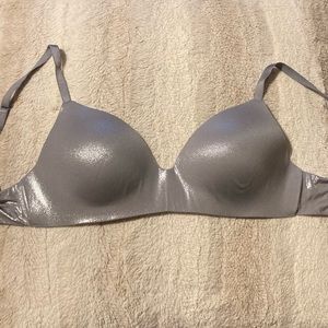 Victorias Secret Shimmer Bra 34D